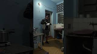 Eu vou fazer cortes de vídeo do culto no lar.