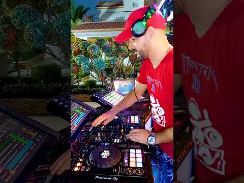 Mesaytara & Caramela Sexy Lady (Remix)