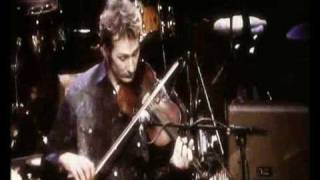 Maddy Pryor with the levellers----Julie