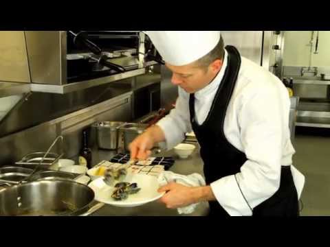 How To Make Fresh Irish Mussels in a Guinness Cream Sauce - Recipe