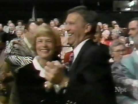 Bob Havens on trombone, George Thou on trumpet, Henry Cuesta on clarinet with Dixieland Music (1981)