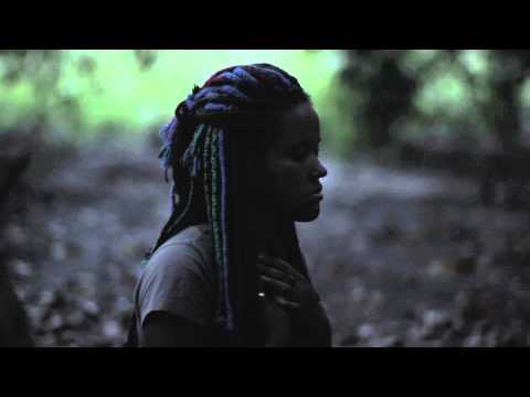 Com o terceiro olho na terra da profanação