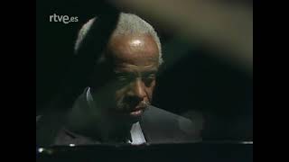 Music video thumbnail preview for Tea For Two - Barry Harris Trio 1988 by Barry Harris Trio