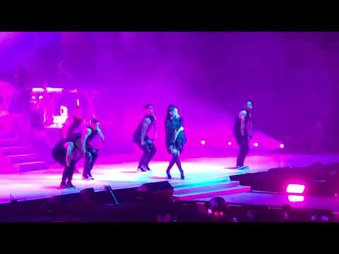 Ariana Grande concert 170919 in Taipei - bad decisions