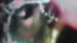 Be Still Be Still Be Still ... Violens