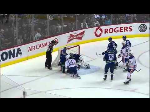 Vancouver Canucks vs Edmonton Oilers 10/1/11 Preseason