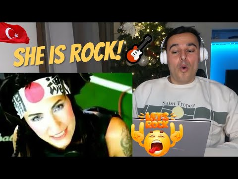 İtalyan Tepkisi 🇹🇷 Özlem Tekin - Dağları Deldim