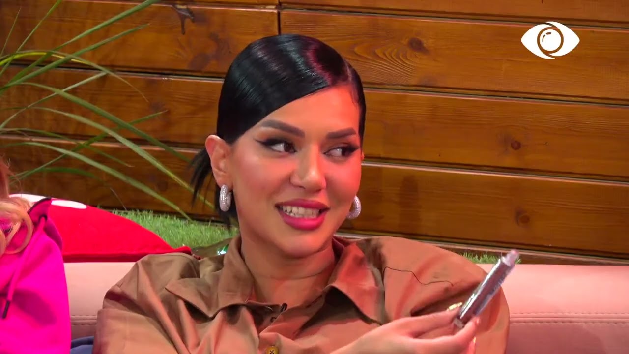 Nuk bëhesh dot faktor me çiftin/ Efi debaton me Kiarën: Je bërë e shëmtuar!