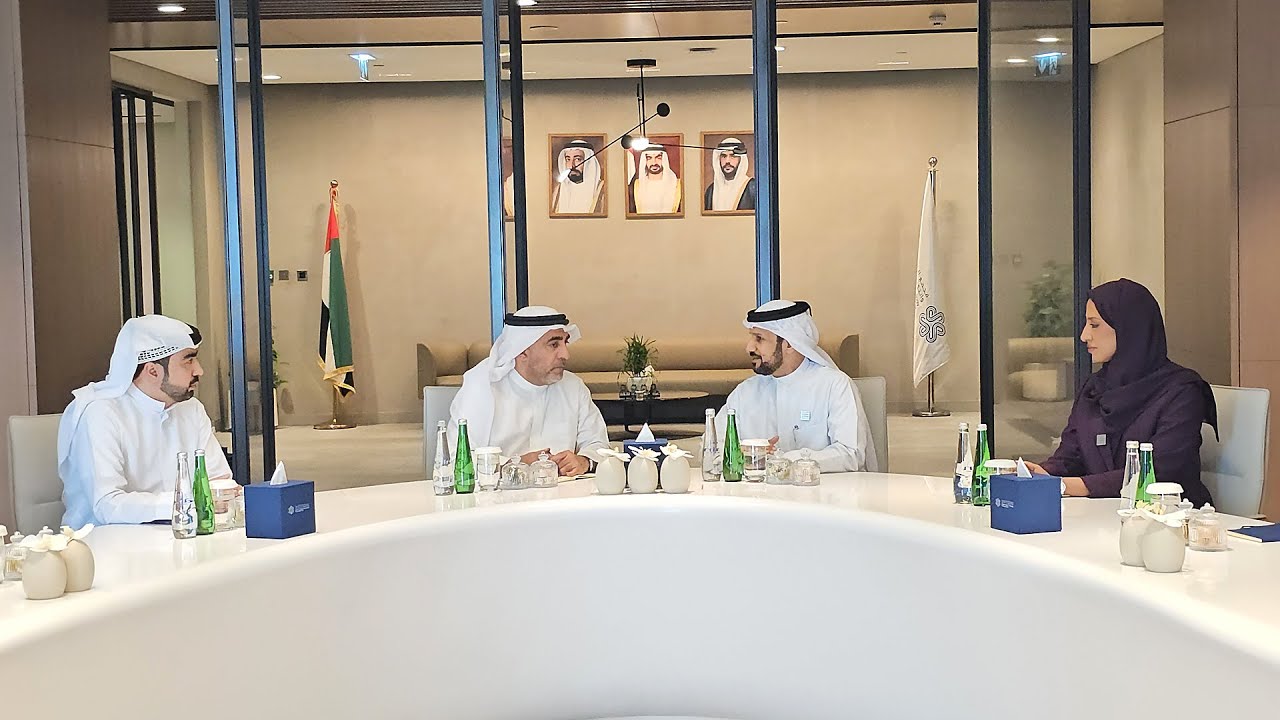 صورة بعنوان: Youtube Image