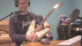 Video thumbnail for 2007 Gibson Reverse Flying V White Demo by The Trogly's Guitar Show