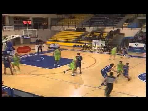 ORO CLUB MELILLA BALONCESTO,88 - PLANASA NAVARRA,73 (21/12/2012 0:00:00)