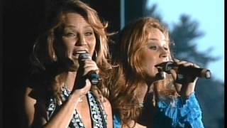 PATSY &amp; PEGGY LYNN Woman To Woman 2004 LiVe
