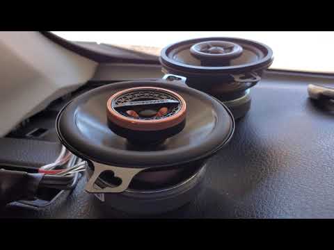 Kicker 47KSC3504 & Infinity Reference REF-3032CFX 3.5" speaker test on 2018 RAV4