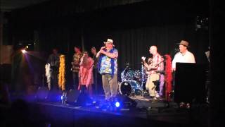 Two minutes with the Love Vultures