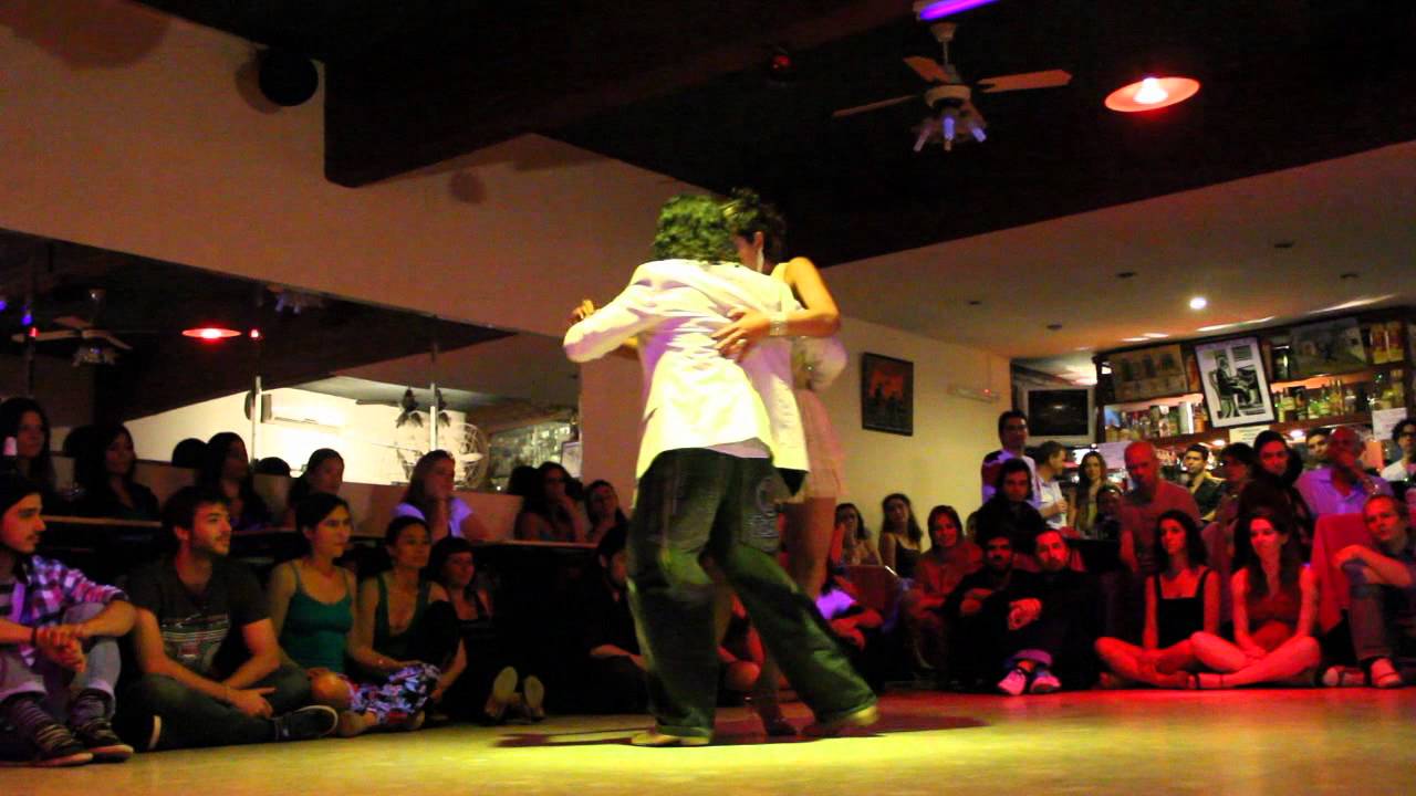 RODRIGO FONTI Y GABRIELA PEREA DEMICHELLIS "LA CICATRIZ" (MILONGA)