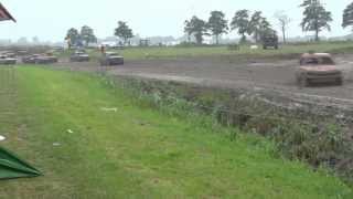 preview picture of video 'Autocross Kollum 7 september 2013 - FAC1600 - Finale'