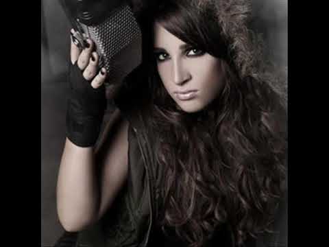 Alexa Ferrari Mirame Dyland y Lenny