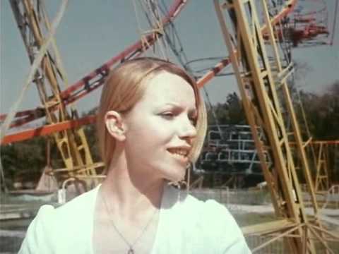 Городок наш маленький - Стоянка поезда-две минуты