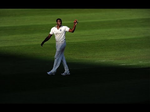 Parkinson's debut delight aids Lancashire cause - Lancs v Warks, Day Two