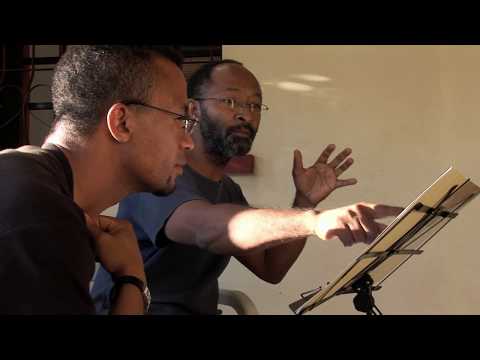 L'Opéra du bout du monde : lecture partition de percussions