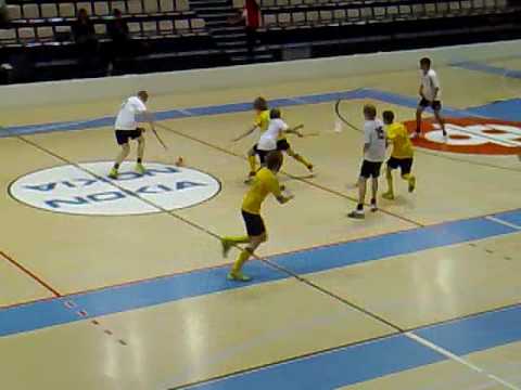 Hirvensalon heitto AFC C-95   -  FBC Turku  Salohalli 18.10.2009