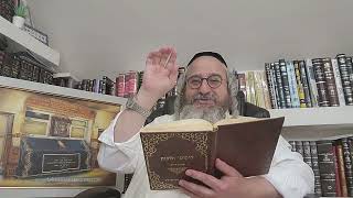 שיעורים קצרים – הכנה לפסח ספירת העומר ושבועות תשפ"ו – ביידיש –  6 – ע"פ ליקו"ה פסח ה"ט אותיות א-ב (הרב מוטה פראנק) - התמונה מוצגת ישירות מתוך אתר האינטרנט יוטיוב. זכויות היוצרים בתמונה שייכות ליוצרה. קישור קרדיט למקור התוכן נמצא בתוך דף הסרטון