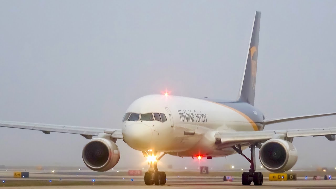 Dense Fog Condensation Brilliant Sunshine 757’s Showing Off Spotting TPA