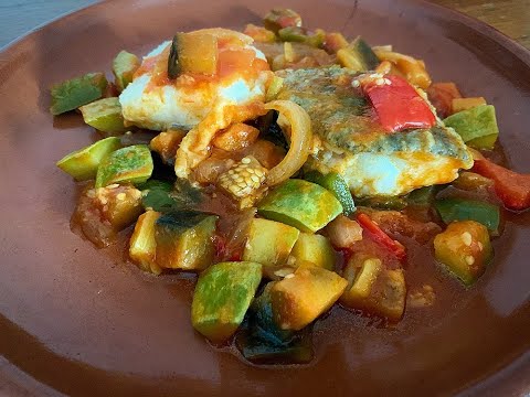 Bacalao con pisto grueso | O verduras con bacalao