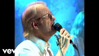 Luis Eduardo Aute - Me Va La Vida En Ello (Directo Cordoba)