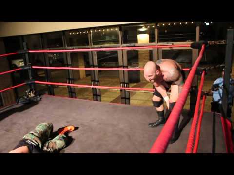 Alex Reigns vs, Rett Thibidoux pt 2 @ hurricane pro