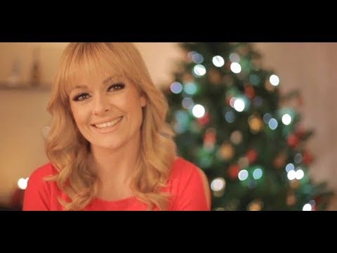 MINEA & TS PRIJATELJI - BOŽIĆ JE PRED VRATIMA (SPOT)