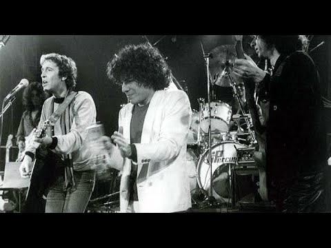 Rino Gaetano - A mano a mano (Live 4/5 marzo 1981)