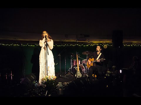 Solange Arzu - Woman of Faith (Live from Planetarium)