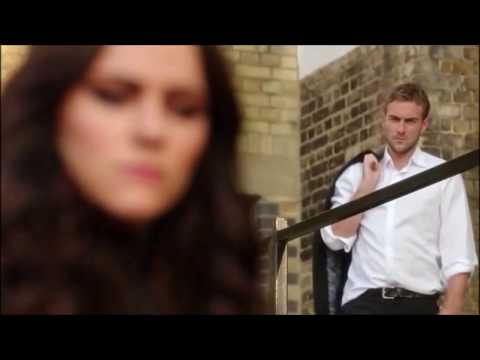 Eleanor and Jasper - The Royals season 1