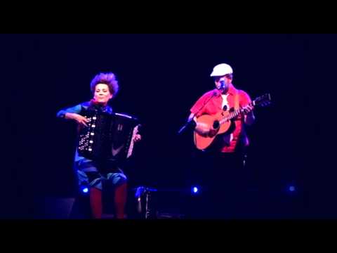 ‪Johanna Juhola Trio: Lyyrinen aikuisuus (Lyrical Adulthood). Live in Braganca, Portugal 2011.‬