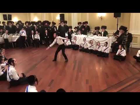 Satmar Williamsburg boys performance at wedding of their teacher’s family