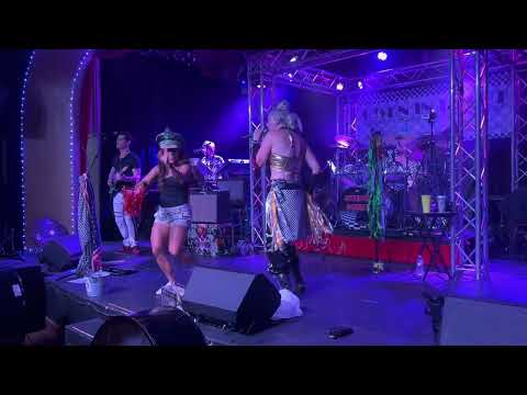 Gwen In Doubt Hollaback Mash Up @TammyTamTam143