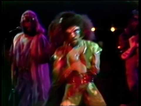 Parliament Funkadelic - Standing On the Verge of Gettin' It On - Houston 1976