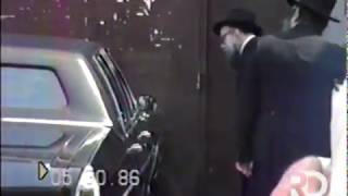 The Rebbe en-route to the Ohel | Iyar 5746