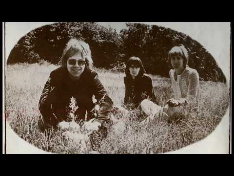 Elton John - Country Comfort (17-11-70+) With Lyrics!