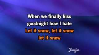 Let It Snow! Let It Snow! Let It Snow! - Michael Bublé | Karaoke Version | KaraFun
