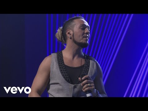 Molejo - Amor Estou Sofrendo (Ao Vivo) ft. Belo