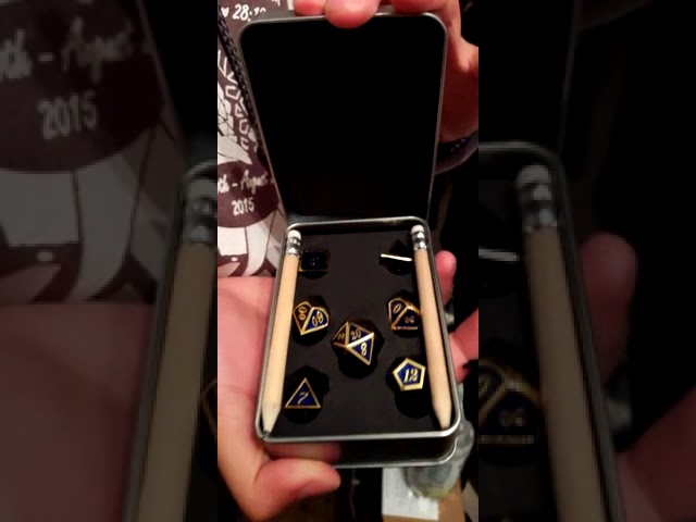 Vídeo relacionado con SIQUK 7 Piezas Juego de Dados Metálicos Poliédricos D20 D12 D10 D% D8 D6 D4 para Dungeons and Dragons MTG RPG, Bronce