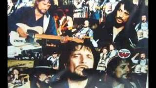Waylon Jennings - Me And Paul (with lyrics)