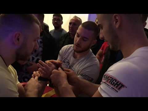 Vlad Vladislav Krasovkis, Bojidar Simeonov, Nedalin Hristov - Side table WorldArm 2019