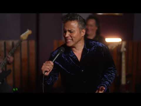 Santos Chávez - Mi Vida (Live "25 años")