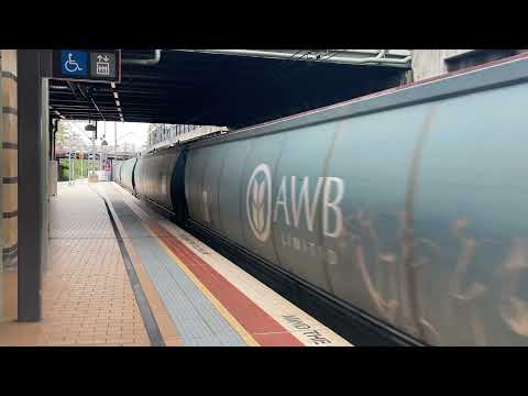 Grain Train Freight Train - Grain Hoppers being pulled through Hornsby on the down - Platform 5