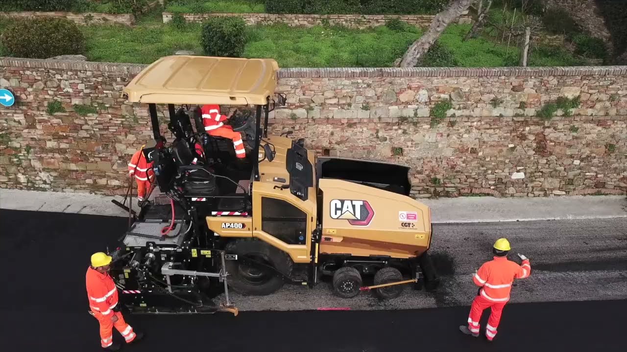 AP400 Asphalt Paver
