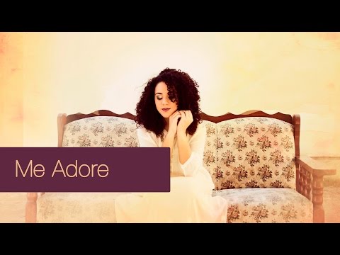 Me Adore video