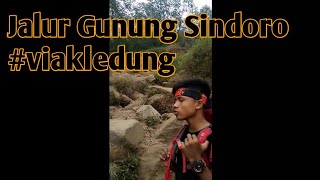 preview picture of video 'Pendakian Sindoro 3153 Mdpl #viakledung | Alprasu Trip Part 1'